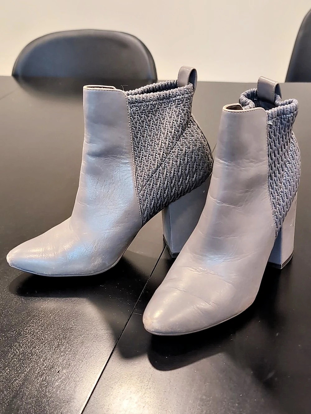 Gray Pointed-Toe Thick Heeled Quilted Stretch Ankle Boots